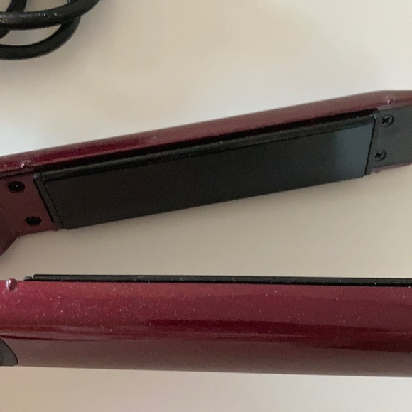 Hair straightener - Infiniti Pro by CONAIR - Picture 3 of 4